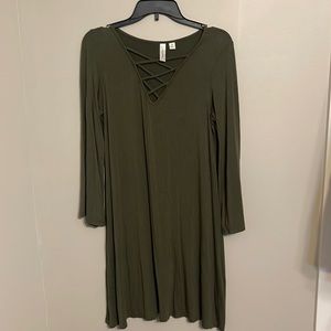 Criss cross t shirt dress